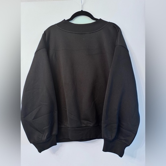 Black “Comfort” V-Neck Crew Sweatshirt - Sz M - Picture 2 of 3